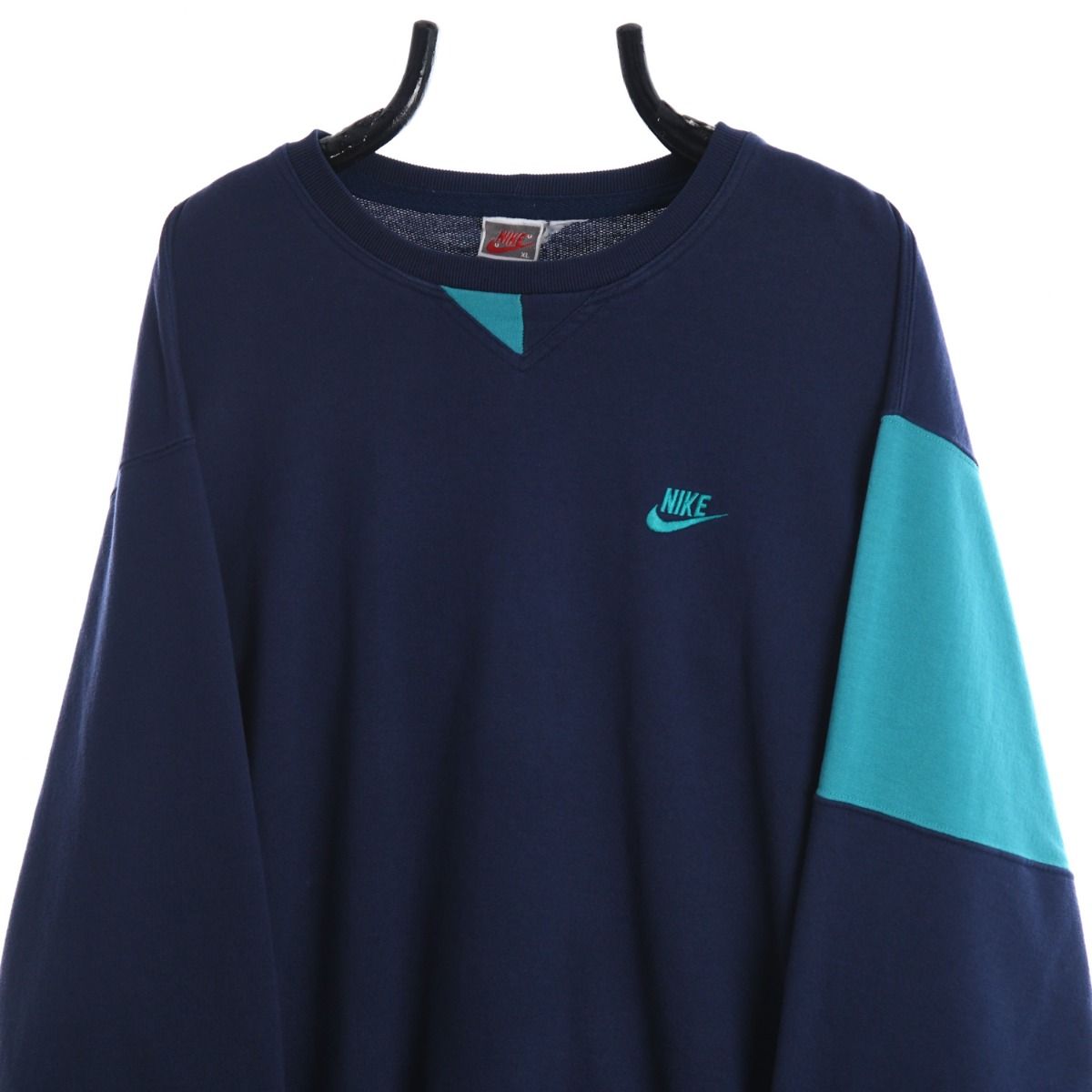 90s Nike Navy Embroidered Sweatshirt (XL)