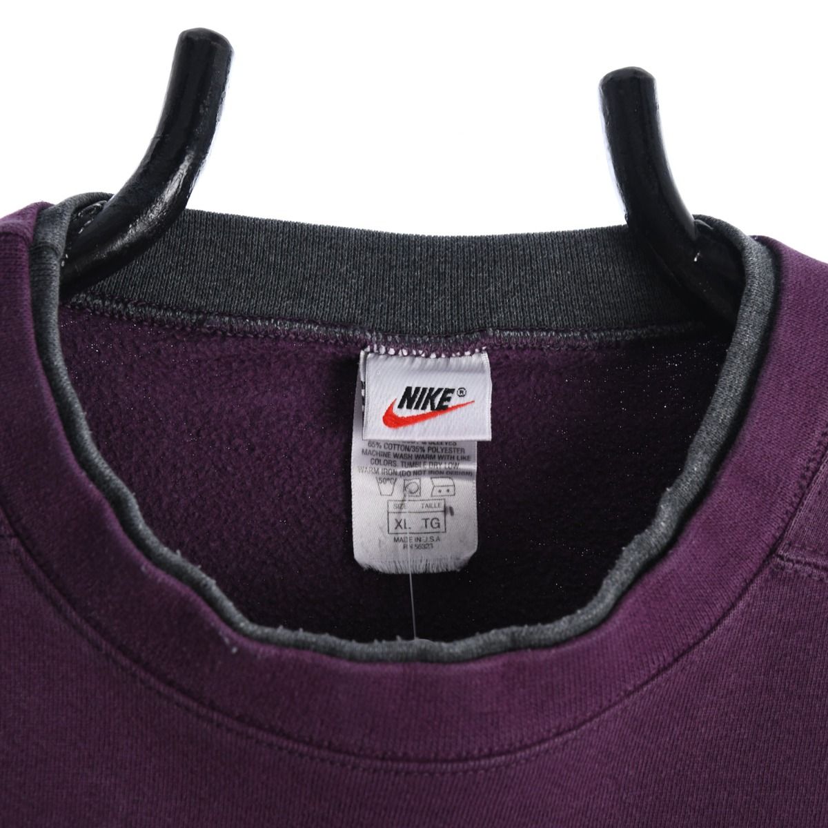 90s Nike Burgundy/Green Embroidered Sweatshirt (XL)