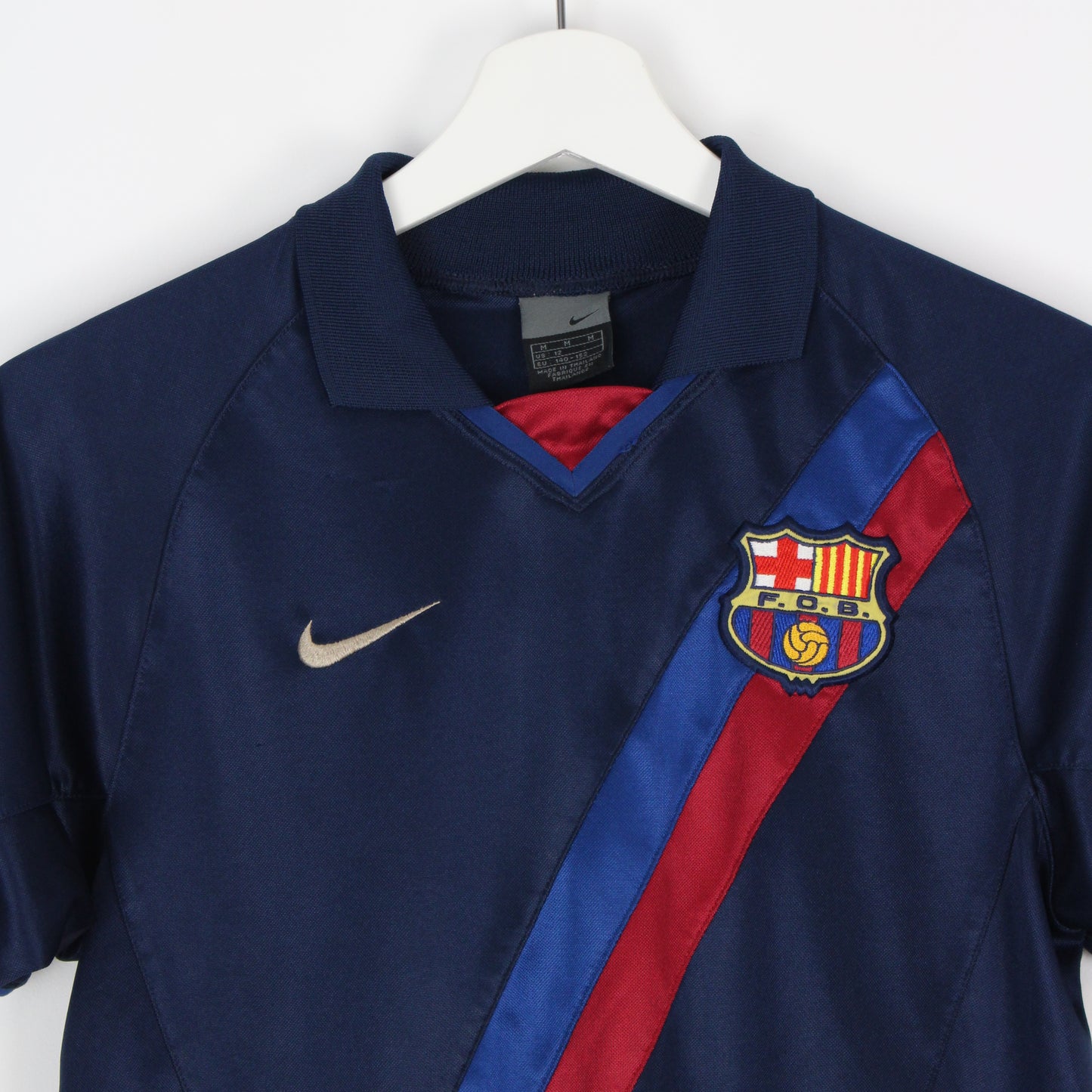 2003 Barcelona Nike Navy Away Shirt (Kids M)