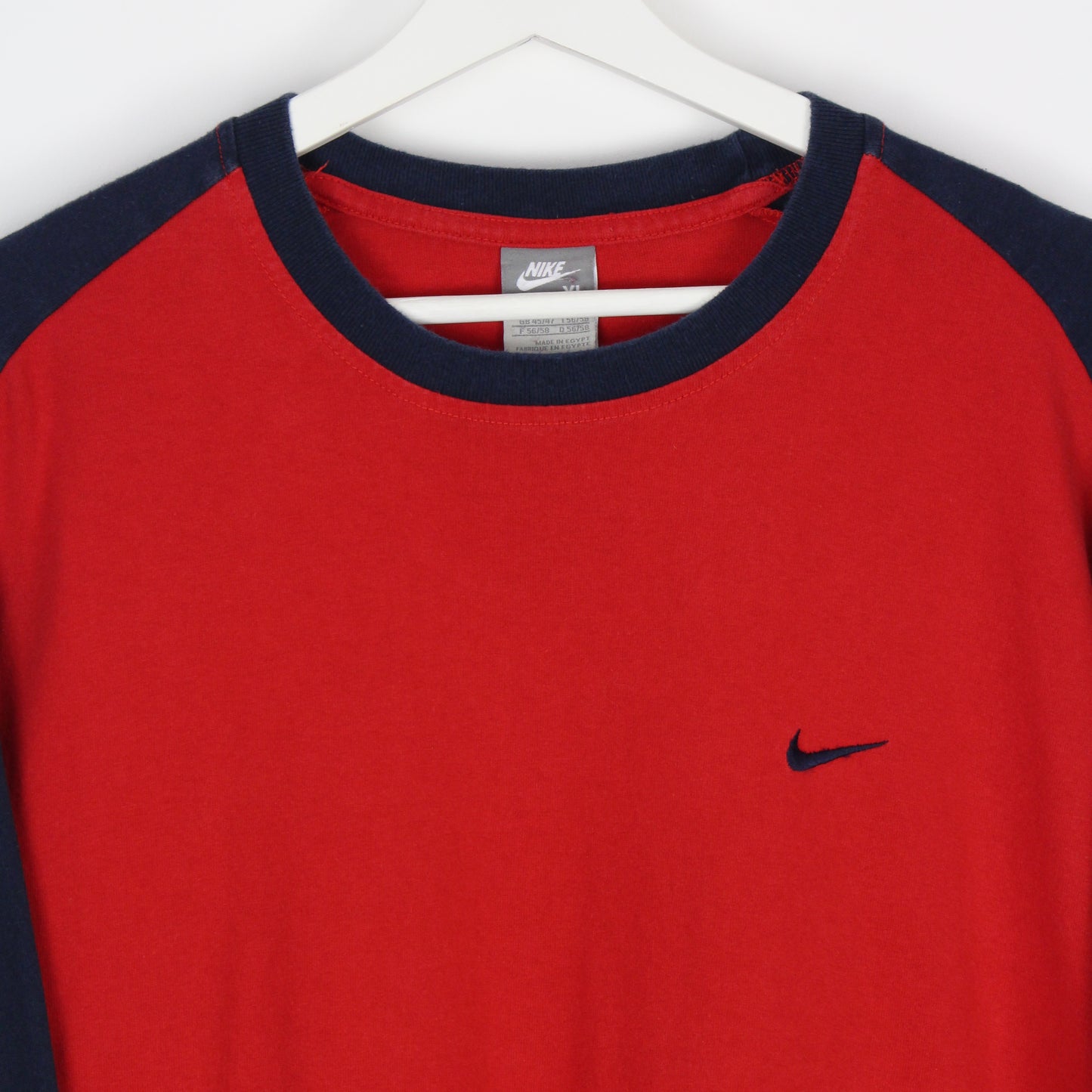 00s Nike Red Embroidered T-Shirt (L)