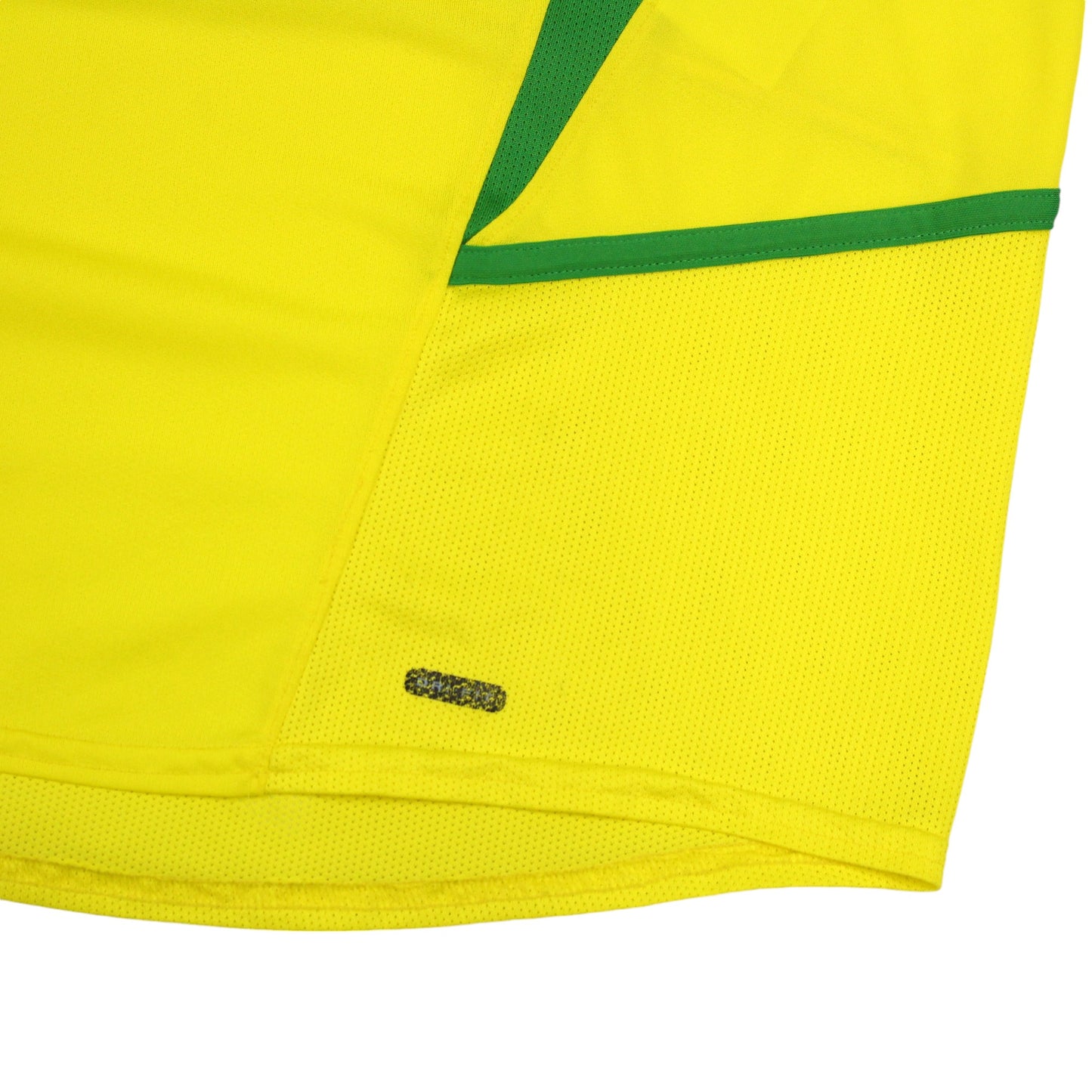 2002-04 Brazil Nike Home Shirt (M)