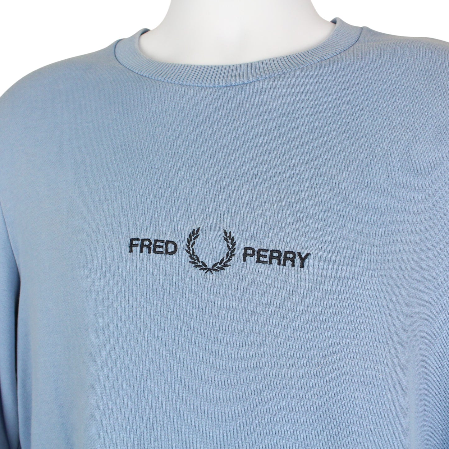 00s Fred Perry Blue Embroidered Sweatshirt (S)