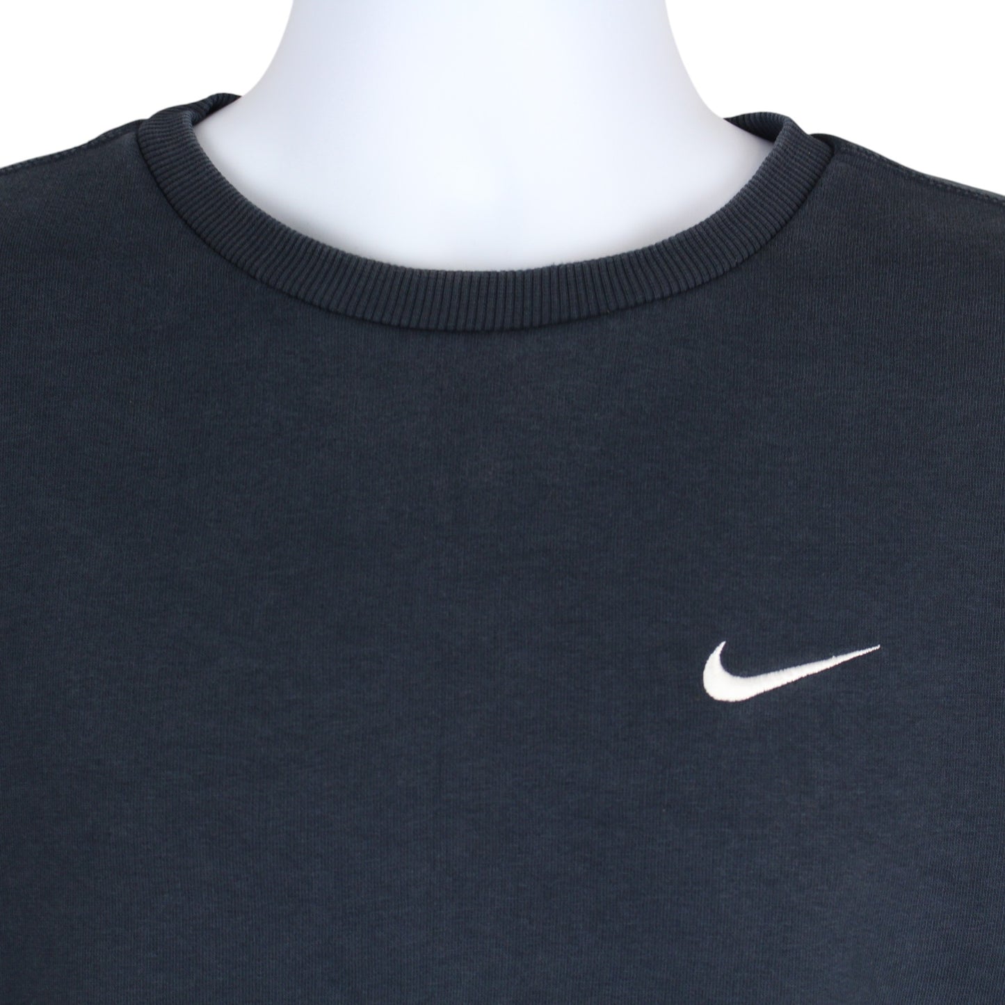 00s Nike Navy Embroidered Sweatshirt (M)