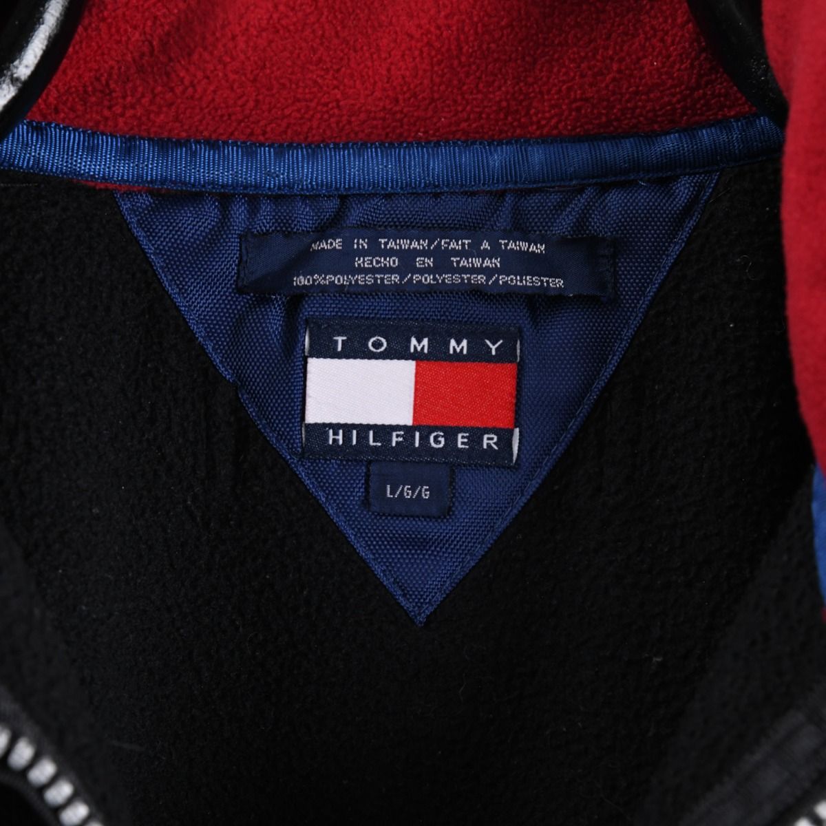 90s Tommy Hilfiger 1/4 Zip Fleece (XL)