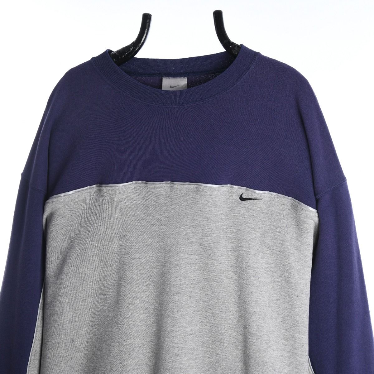 00s Nike Grey Reworked Embroidered Sweatshirt (XL)