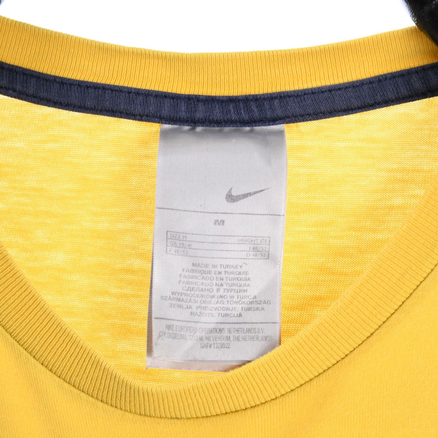 00 Nike Yellow T-Shirt (S)