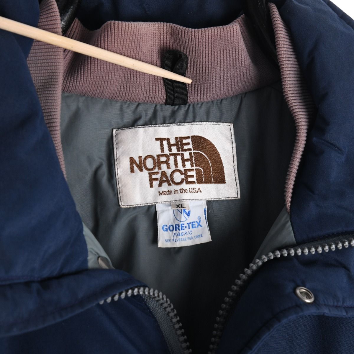 90s The North Face Gore-Tex Navy Thin Padded Jacket (XL)